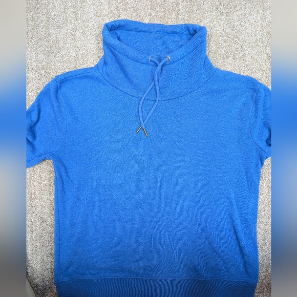 J Crew Pullover - Picture 1 of 11